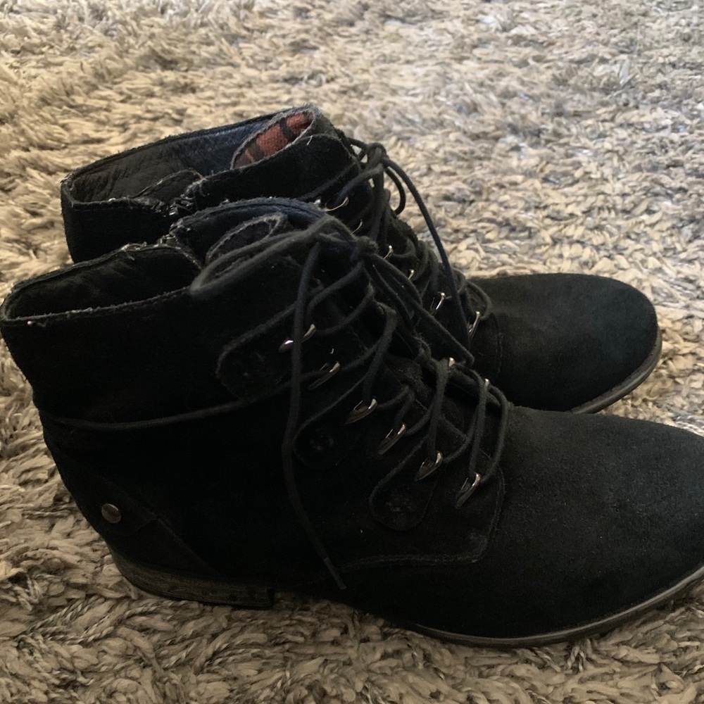 Suede leather earth combat boots